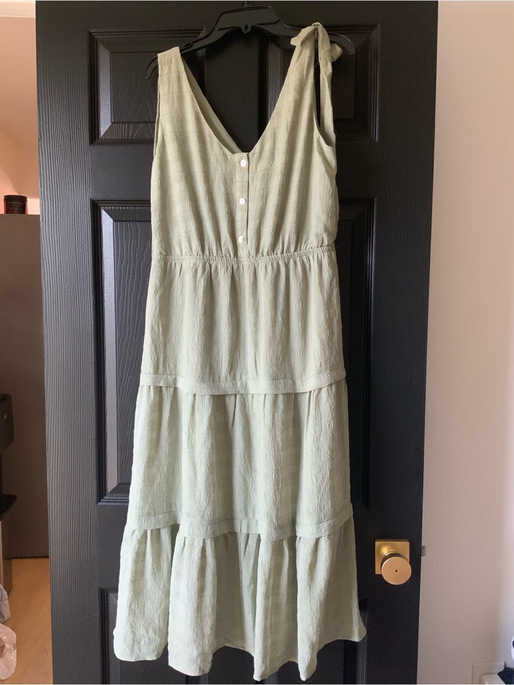 Mimi Chica Sleeveless Sage Tiered Midi Dress